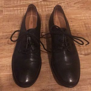 Black leather Frye oxfords - Size 8